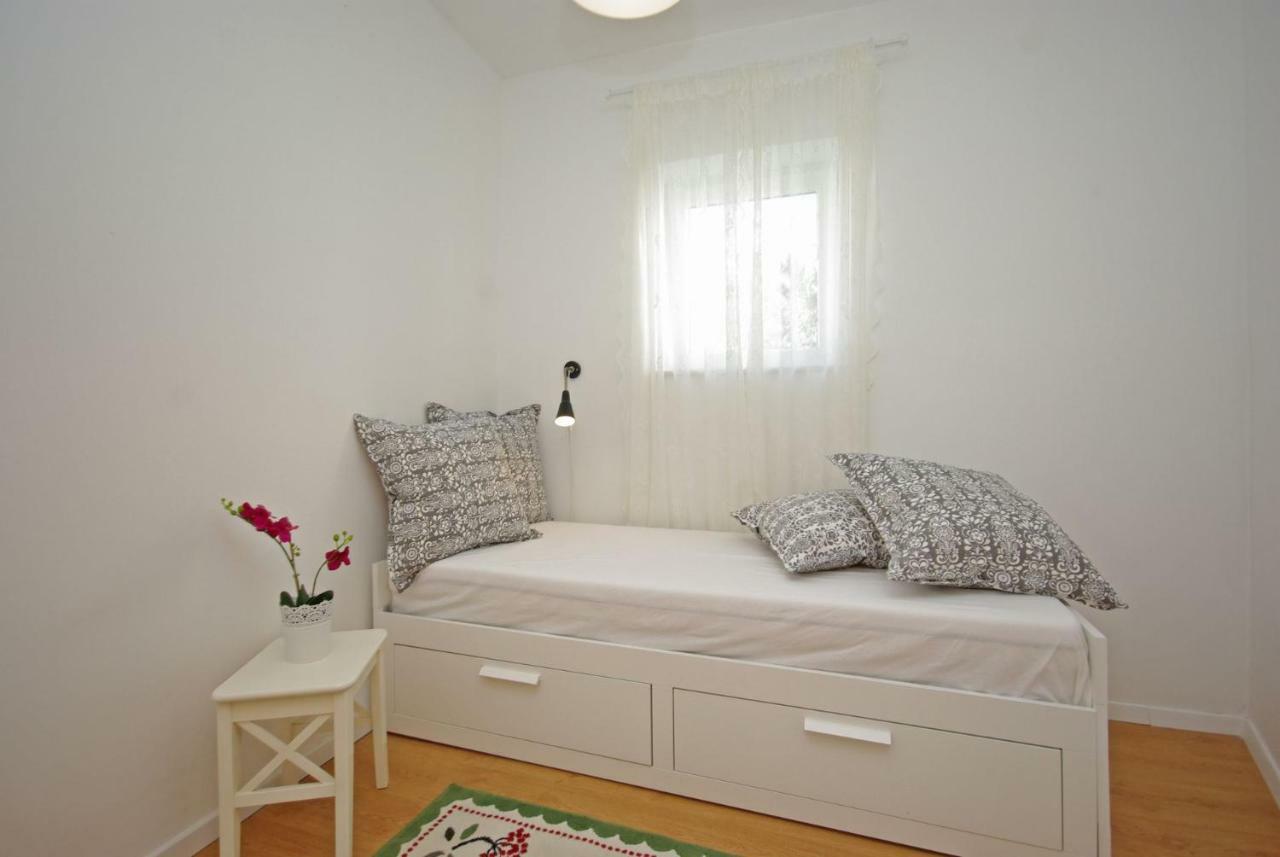 Steinhaus Dalmatien Apartment Podaca Exterior photo